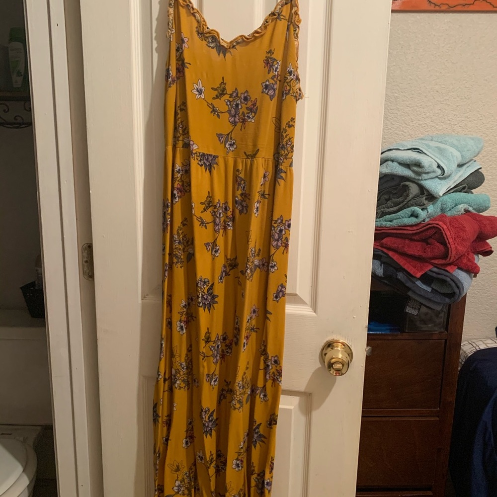 Women’s maxi dress